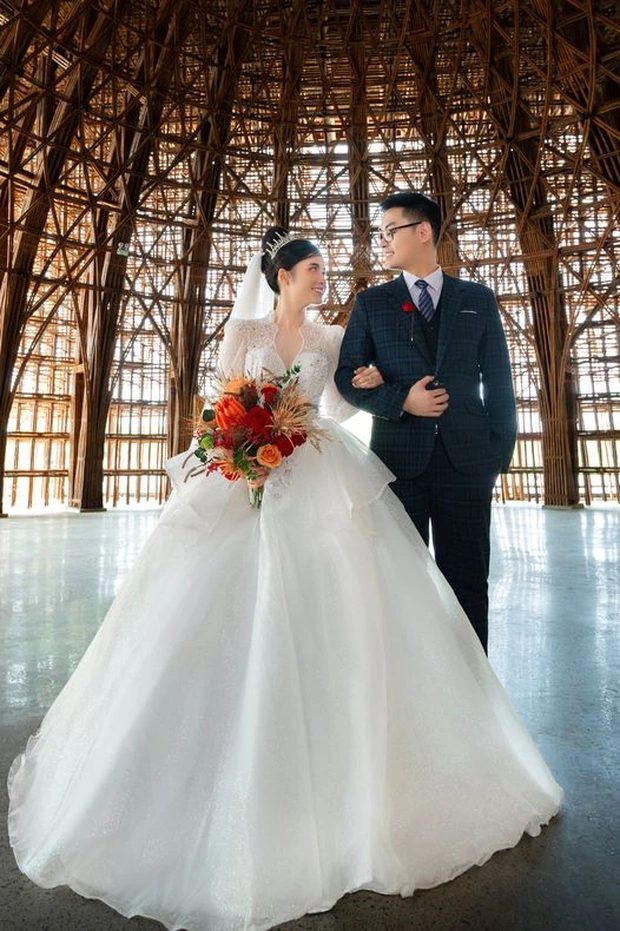 Hình ảnh hậu cung của Team Refund, không chỉ tài năng mà còn cực kỳ xinh đẹp q4 1 3