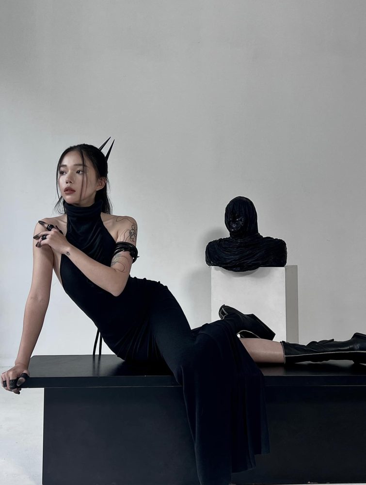 q42-4 Linh Ngọc Đàm với style "cực chất" khiến fan hâm mộ phải "trầm trồ" q42 4