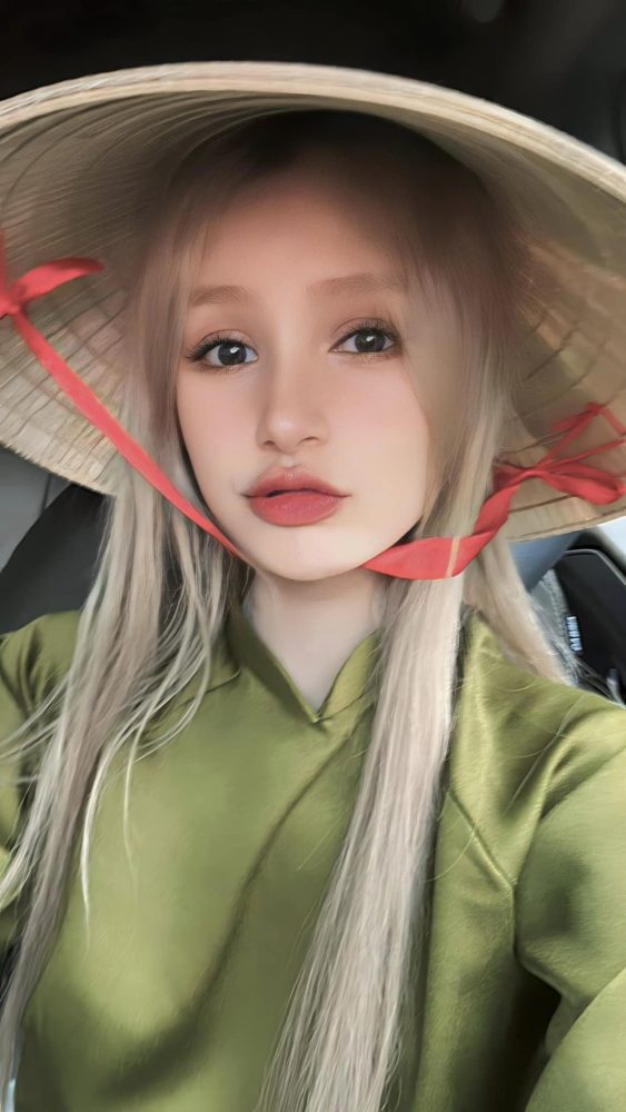 Xoài Non hoá nàng thơ xinh đẹp nhận được nhiều lời khen từ cư dân mạng q43