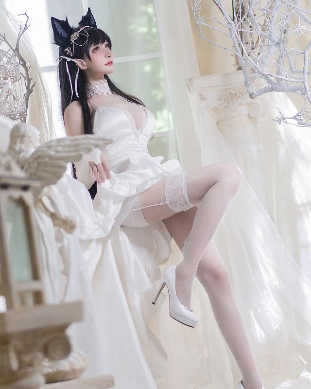 Nữ hot girl Trung Quốc cosplay Atago cực kỳ quyến rũ làm fan "chết mê chết mệt" q48 6