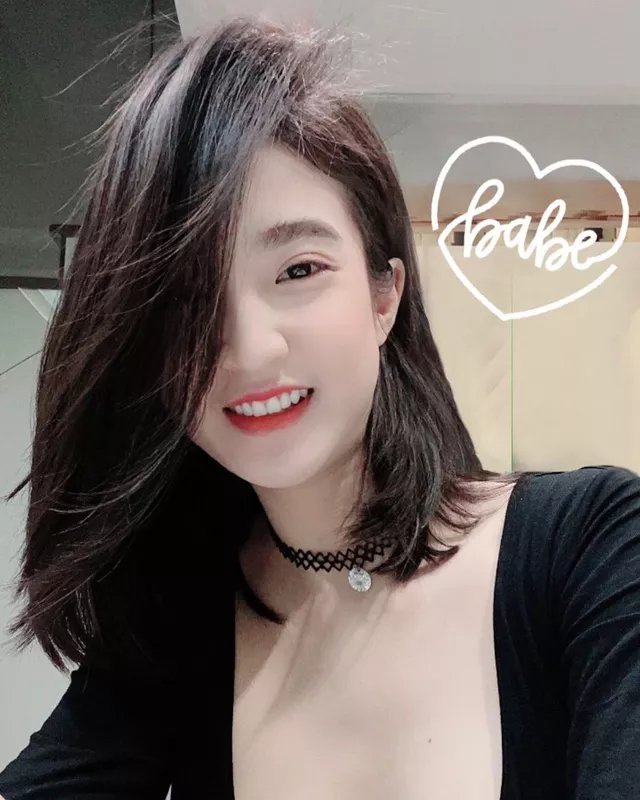 Nữ Streamer gợi cảm khoe bộ sưu tập mô hình Robot trị giá triệu đô, cư dân mạng không thể không ghen tị! q53 4