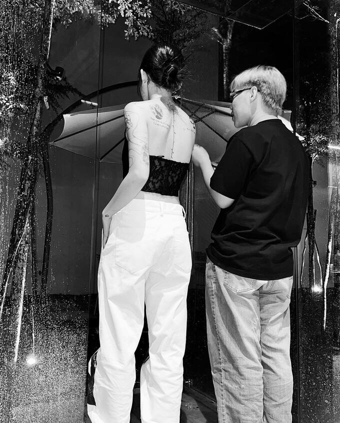 Dân mạng xuýt xoa với body hoàn hảo của Linh Ngọc Đàm trong bộ ảnh mới q54 4