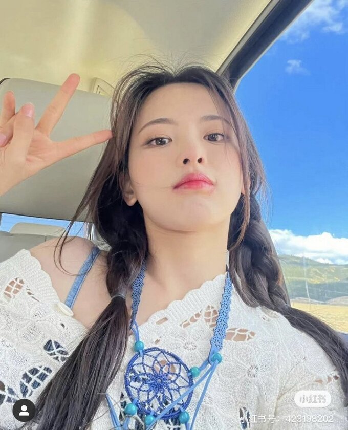 Cùng ngắm nhìn nhan sắc đỉnh cao của "Thần tiên tỷ tỷ" khiến dân mạng hết lời khen ngợi q6 9