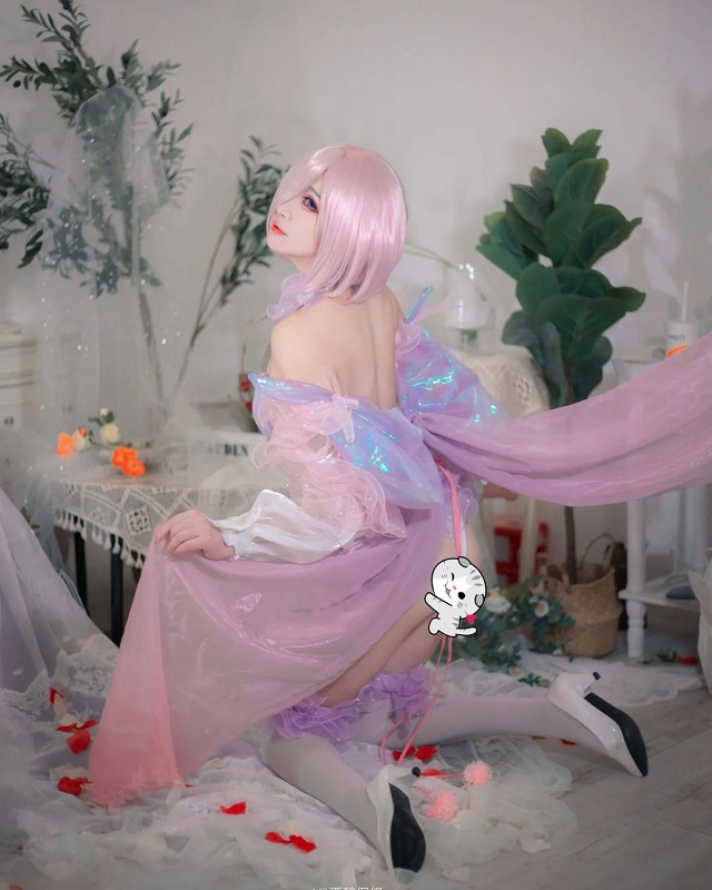 Cùng ngắm nhìn loạt ảnh cosplay Mash Kyrielight cực kỳ nóng bỏng và quyến rũ q76 1