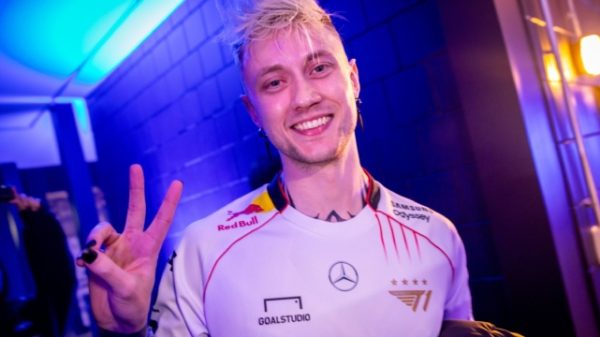 LMHT: Bị fan gọi là “Bảy Chọ”, Rekkles bức xúc tố ngược G2, FNC và cảm ơn T1 rekkles buc xuc to g2 2jpg