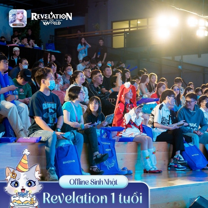 Revelation - Thiên Dụ và buổi offline mừng sinh nhật 1 tuổi đầy ấn tượng
