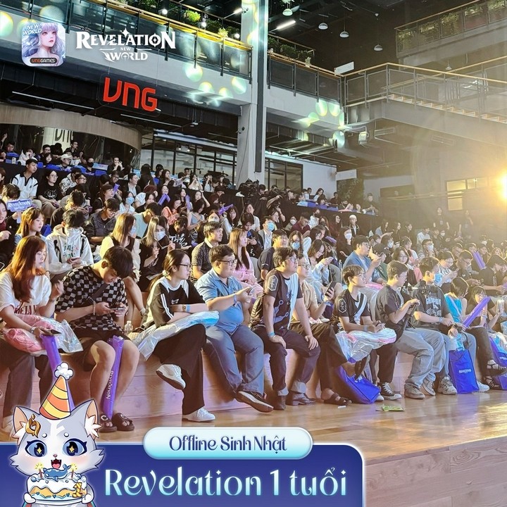 Revelation - Thiên Dụ và buổi offline mừng sinh nhật 1 tuổi đầy ấn tượng