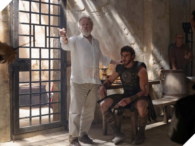 Dao Dien Ridley Scott Dua Ra Ly Do Khien Cac Nhan Vat Hoang De Trong Phim Gladiator Cua Ong Co Phan Lap Di 3 Đạo Diễn Ridley Scott Đưa Ra Lý Do Khiến Các Nhân Vật Hoàng Đế Trong Phim Gladiator Của Ông Có Phần Lập Dị 3