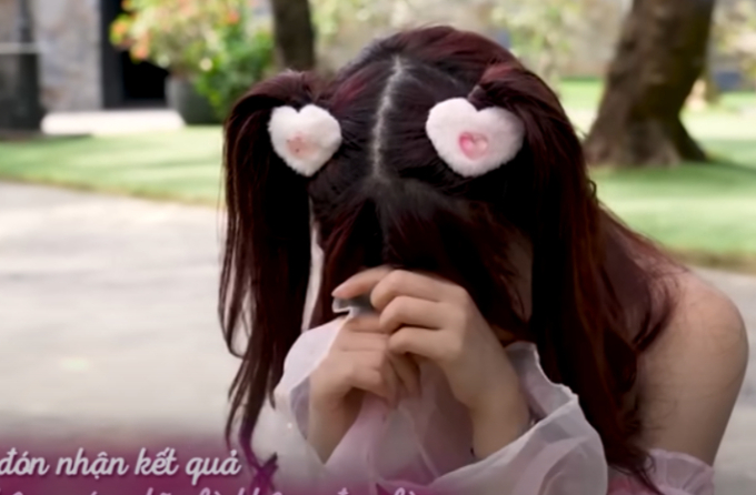 Mạnh dạn công khai tình cảm của mình, nữ TikToker nhận kết đắng ngắt, khóc "lụt" trên sóng - Ảnh 5.