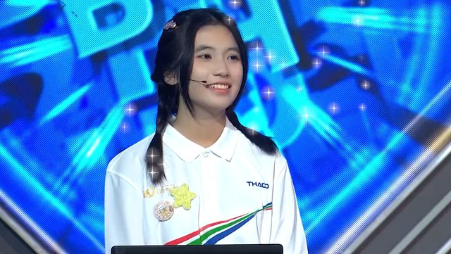 Nữ sinh khoe "vẻ đẹp tri thức" tại Olympia, rơi lệ vẫn khiến dân tình rung rinh - Ảnh 1. Nữ sinh khoe "vẻ đẹp tri thức" tại Olympia, rơi lệ vẫn khiến dân tình rung rinh - Ảnh 1.