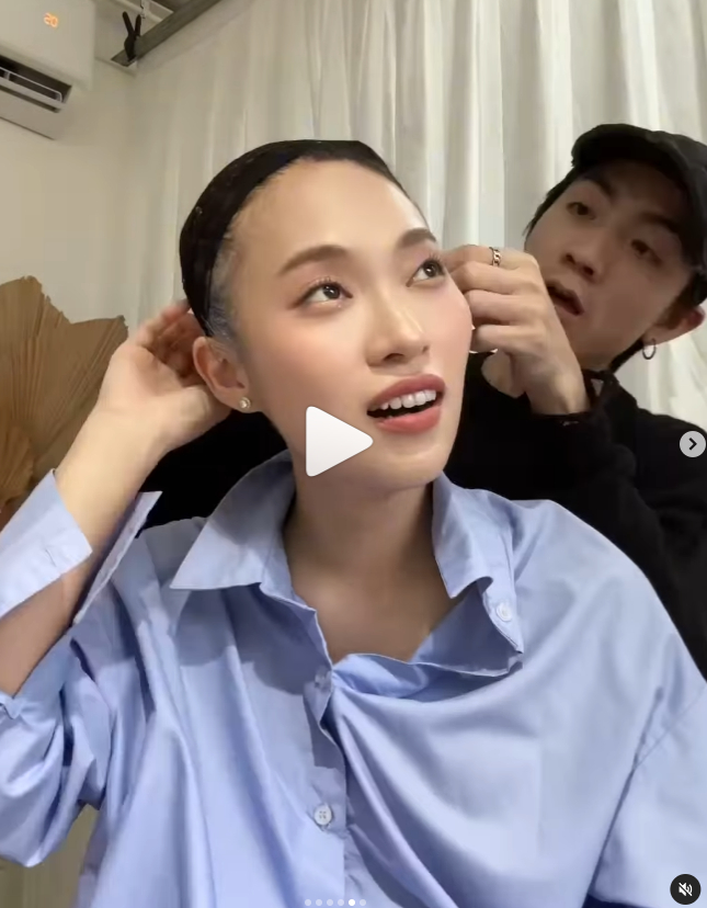 "Check var" diện mạo khác lạ của "hot girl 7 thứ tiếng" - Ảnh 4. "Check var" diện mạo khác lạ của "hot girl 7 thứ tiếng" - Ảnh 4.