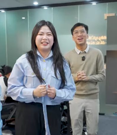 Hot TikToker GenZ nổi tiếng "bắt tay" với PewPew, dân tình hóng "bom tấn"- Ảnh 3. Hot TikToker GenZ nổi tiếng "bắt tay" với PewPew, dân tình hóng "bom tấn"- Ảnh 3.