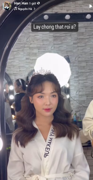 Khoe clip được cầu hôn, nữ TikToker nhận về bình luận kém duyên liên quan đến tình cũ - Ảnh 4. Khoe clip được cầu hôn, nữ TikToker nhận về bình luận kém duyên liên quan đến tình cũ - Ảnh 4.