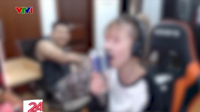 Nữ streamer nổi tiếng bất ngờ bị VTV "bế" lên sóng, chuyện gì đây? - Ảnh 4. Nữ streamer nổi tiếng bất ngờ bị VTV "bế" lên sóng, chuyện gì đây? - Ảnh 4.