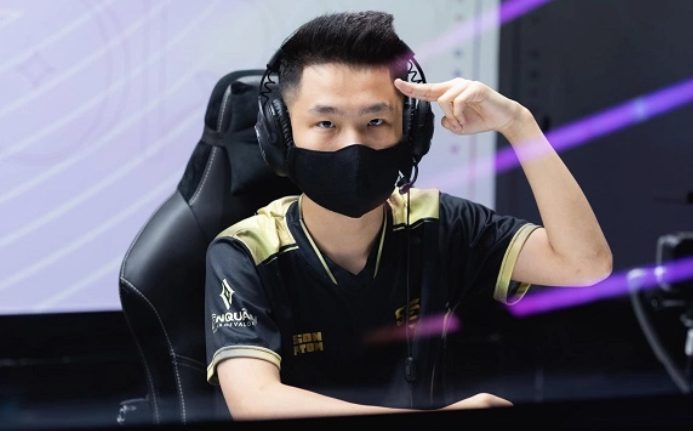 Nhiều thay đổi nhân sự bất ngờ được các đội tuyển Liên Quân phát ra trước mùa giải mới - Ảnh 1. Nhiều thay đổi nhân sự bất ngờ được các đội tuyển Liên Quân phát ra trước mùa giải mới - Ảnh 1.