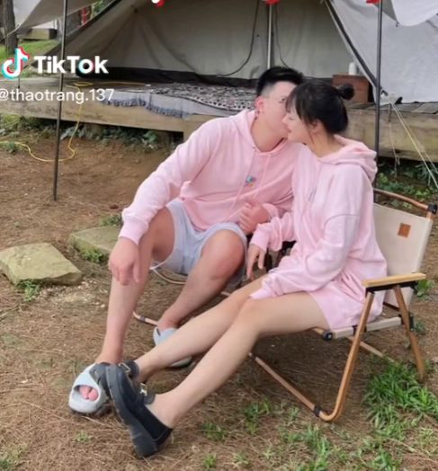 Làm fan cứng của Bomman, chàng game thủ 'hốt' luôn nữ MC xinh đẹp screenshot151 1677212116069835666036 1677223220521 16772232206072038130636