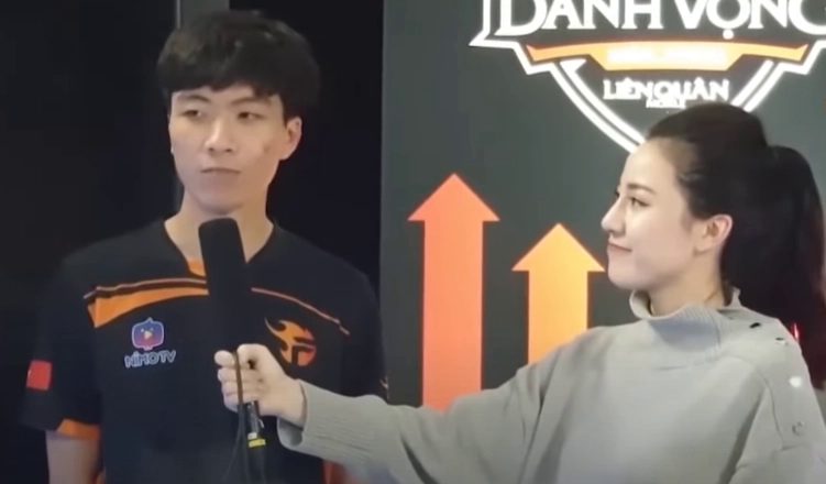 Không phải Phương Thảo, cô gái 'bí ẩn' này mới là nữ MC Liên Quân đầu tiên, khiến 'người sau' chịu nhiều áp lực! screenshot217 1679026547168202628717 1679039872338 16790398724501606604625