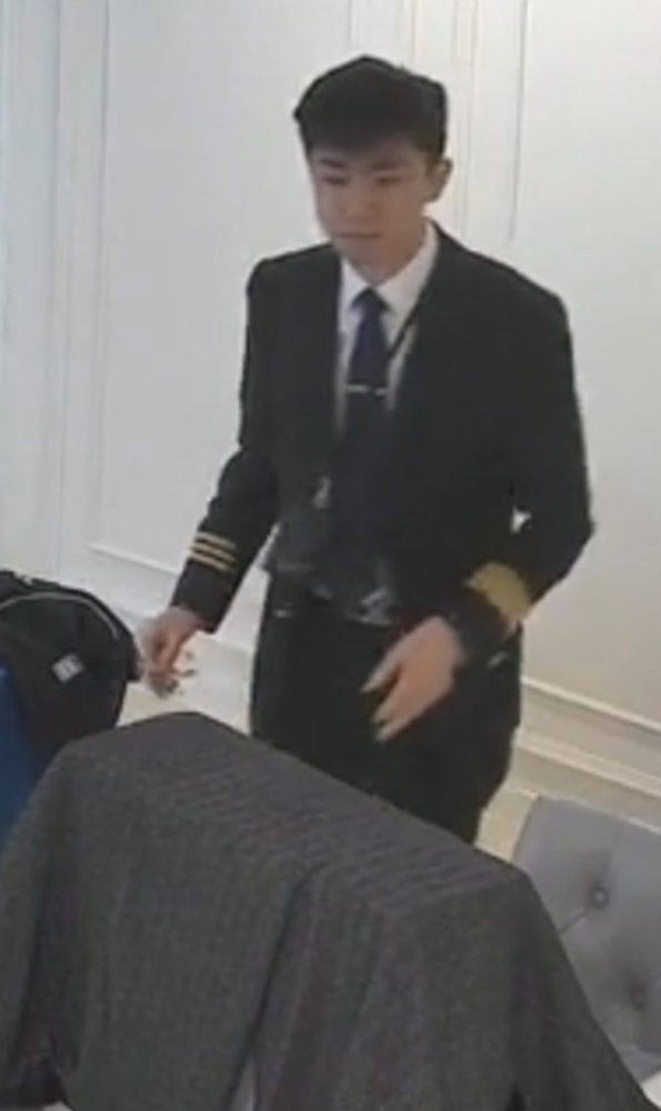 screenshot502-16493066386601922962112 Cô vợ tâm lý, lén mua PS5 tặng chồng, cộng đồng game thủ tỏ ra ghen tị với anh phi công may mắn screenshot502 16493066386601922962112