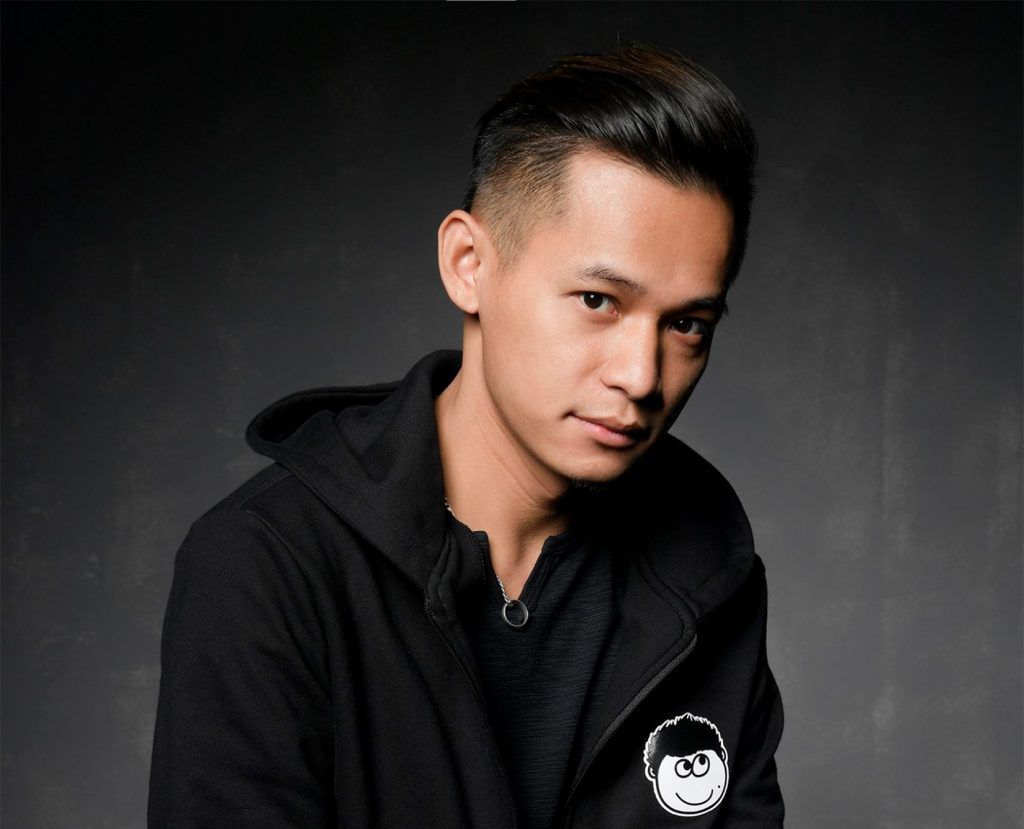 Mất kênh YouTube, Độ Mixi tổn thất khủng: Mỗi tháng thu về 3,7 tỷ đồng, thu nhập tính bằng nhịp thở - Ảnh 2. Mất kênh YouTube, Độ Mixi tổn thất khủng: Mỗi tháng thu về 3,7 tỷ đồng, thu nhập tính bằng nhịp thở - Ảnh 2.