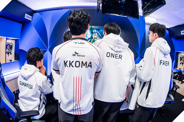 LMHT: Faker co nhung chia se ve nguoi dan em Chovy sau khi Ban ket CKTG 2024 ket thuc LMHT: Faker có những chia sẻ về người đàn em Chovy sau khi Bán kết CKTG 2024 kết thúc