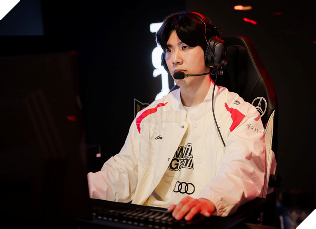 LMHT: Xuat hien tin don TES se lap mot Super Team moi voi TheShy sau khi dai bai truoc T1 2 LMHT: Xuất hiện tin đồn TES sẽ lập một Super Team mới với TheShy sau khi đại bại trước T1