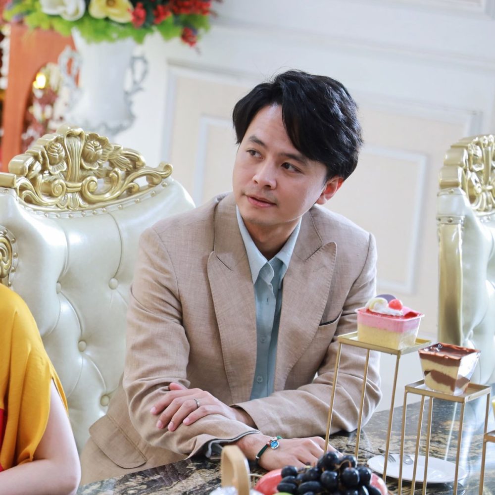 Mỹ nam đóng chính cùng lúc 2 phim Việt đang hot điên đảo, từ hiện đại đến cổ trang đều cân đẹp- Ảnh 4. Mỹ nam đóng chính cùng lúc 2 phim Việt đang hot điên đảo, từ hiện đại đến cổ trang đều cân đẹp- Ảnh 4.