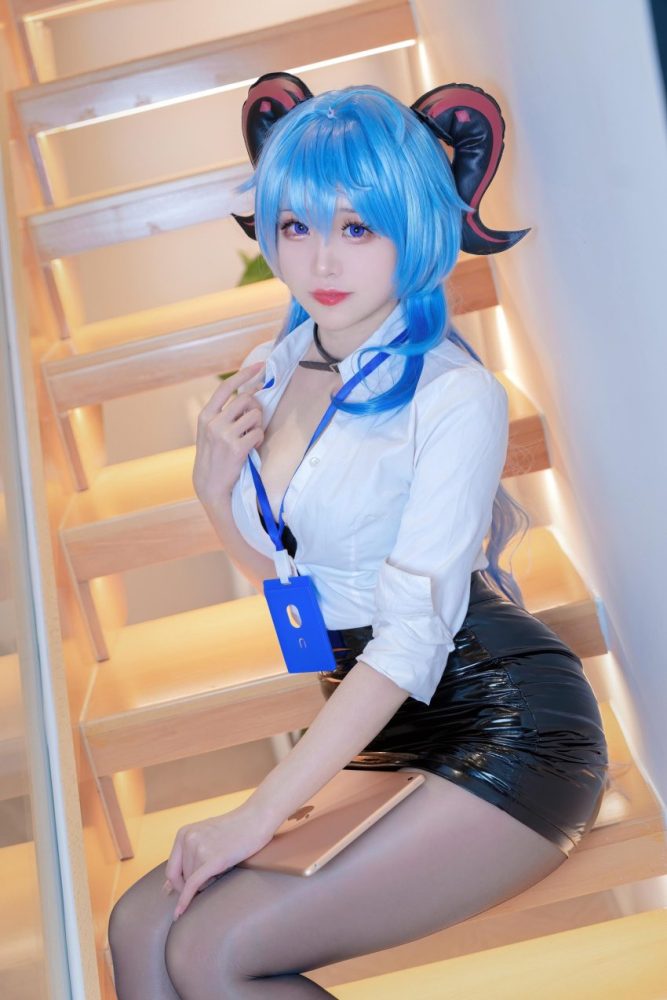 Chiêm ngưỡng diện mạo mới của cô nàng Ganyu trong trang phục văn phòng ugkfmeu