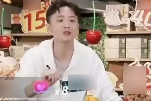 Một streamer lao đao, hụt gần 1 triệu follow, có thái độ thách thức người xem trên sóng trực tiếp - Ảnh 1. Một streamer lao đao, hụt gần 1 triệu follow, có thái độ thách thức người xem trên sóng trực tiếp - Ảnh 1.