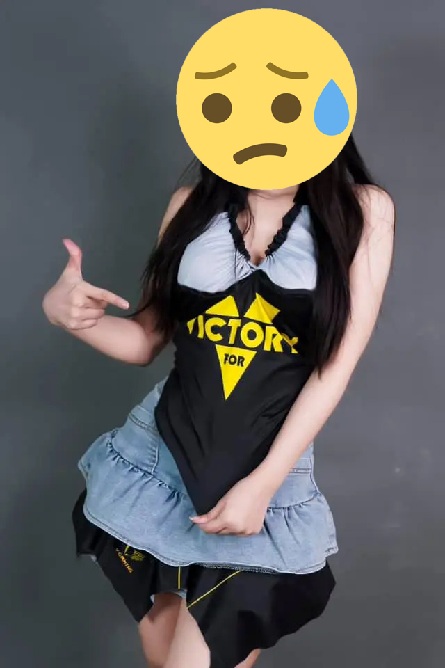 Nữ MC nổi tiếng Liên Quân bị liên hoàn "phốt", lập tức phải "đóng băng" tài khoản mạng xã hội - Ảnh 1. Nữ MC nổi tiếng Liên Quân bị liên hoàn "phốt", lập tức phải "đóng băng" tài khoản mạng xã hội - Ảnh 1.