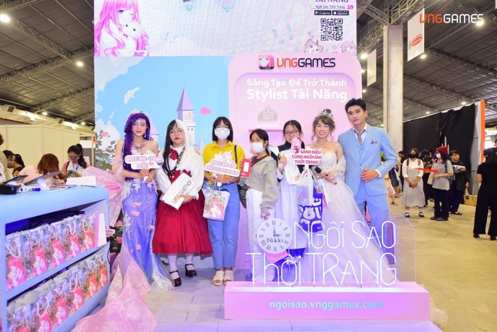 Tựa game Ngôi Sao Thời Trang VNG chào đón hơn 1000 fan cứng tại Color Fiesta 2023 voqnb1