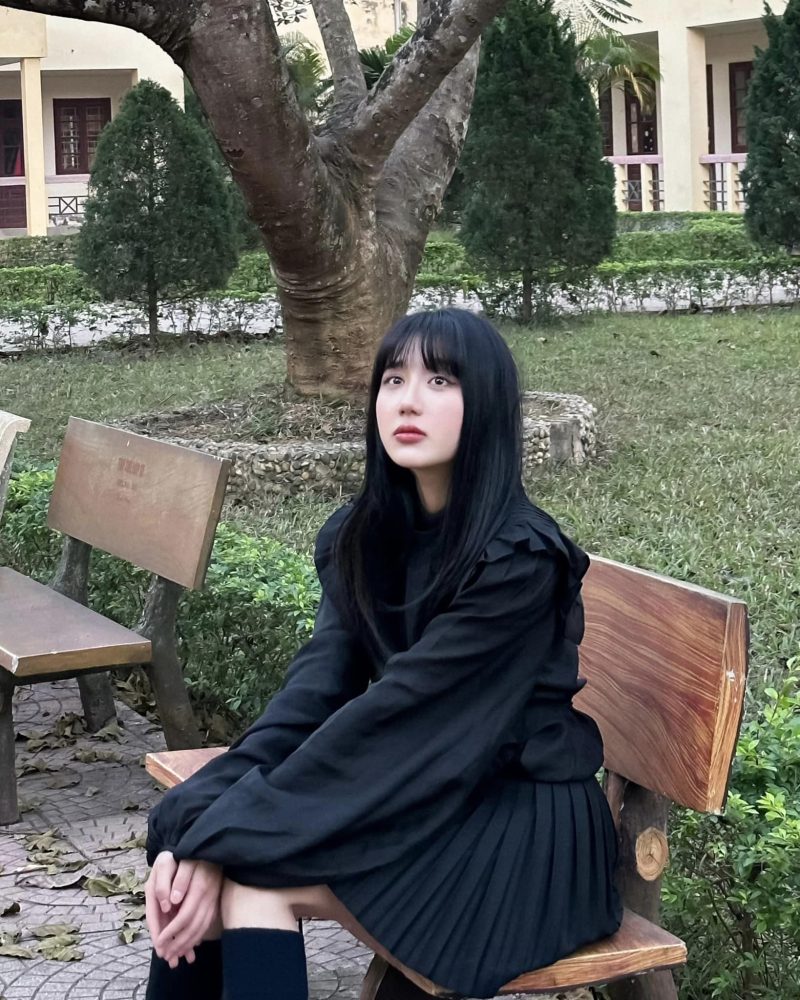 z11-1 Mina Young cực kỳ xinh đẹp, dễ thương trong bộ ảnh về thăm trường cũ z11 1