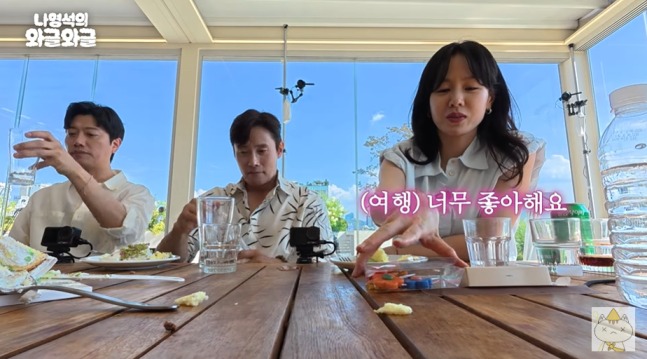 Hyun Bin lộ mặt gia trưởng, khiến Son Ye Jin không thể làm điều này sau khi sinh con?- Ảnh 1.