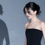 Thiên tài diễn xuất đến cái bóng cũng đẹp như cổ tích, cứ xuất hiện là dân tình biết sắp có siêu phẩm 000376277000120250527164111858 1748335464197 17483354643561510550517 95 0 383 550 crop 17483355886141959792012jpg