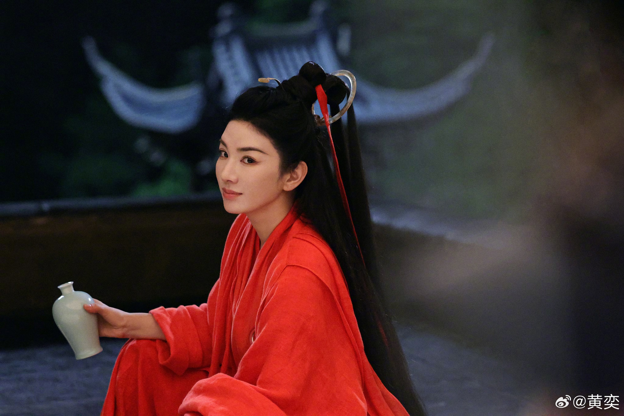 Huỳnh Dịch đóng phim Lâm Giang Tiên: Từ diễn xuất tới nhan sắc tuổi 46 đều gây xôn xao- Ảnh 7.