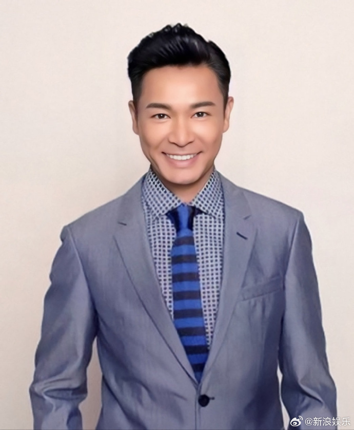 Tài tử tuổi 60 Quách Tấn An phủ nhận yêu hoa hậu 23 tuổi- Ảnh 3. Tài tử tuổi 60 Quách Tấn An phủ nhận yêu hoa hậu 23 tuổi- Ảnh 3.