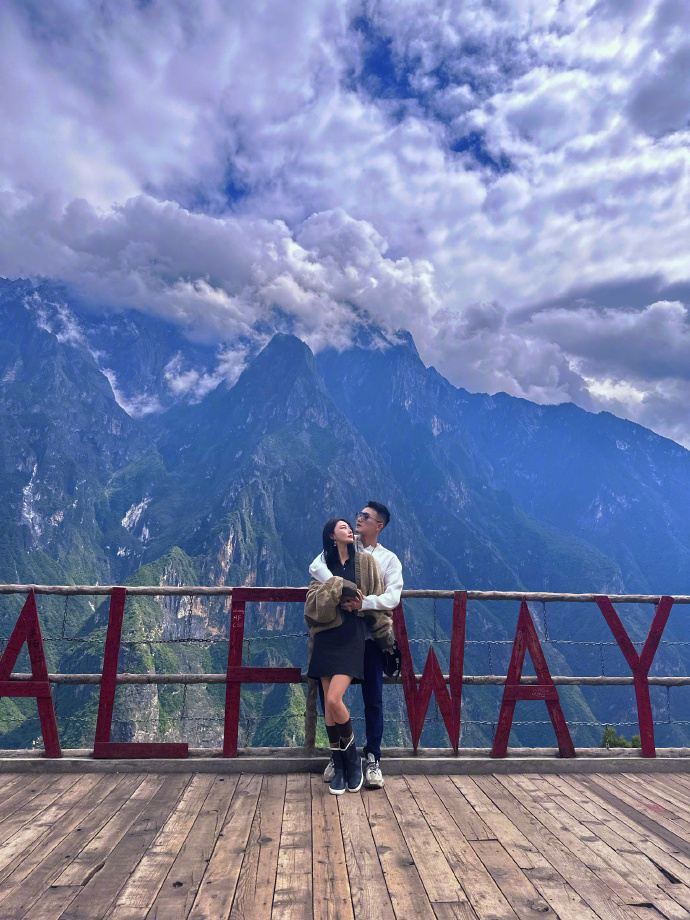 Mỹ nhân Trương Hinh Dư kỷ niệm 7 năm cưới Hà Tiệp- Ảnh 3.