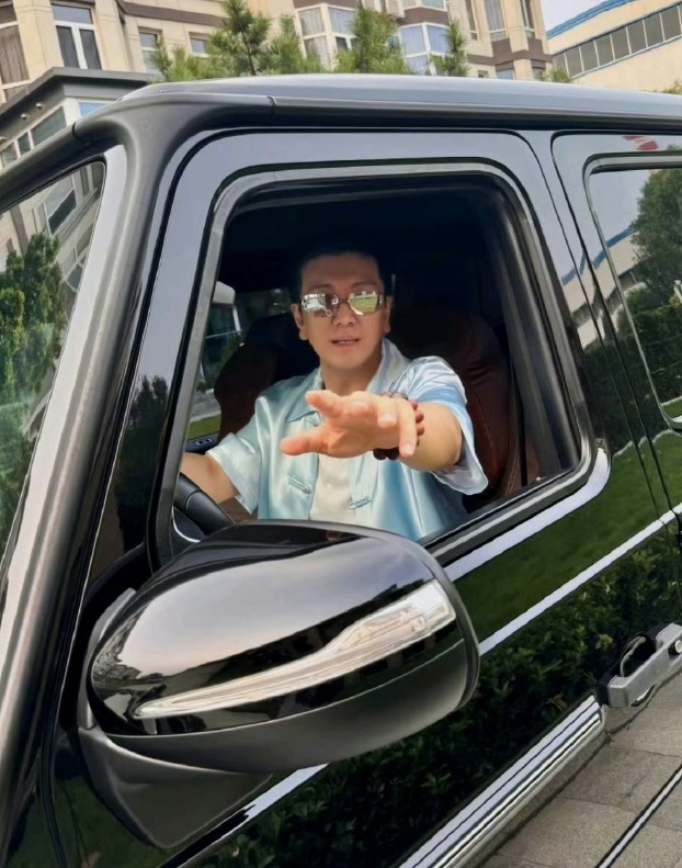 Sốc nhất lúc này: Cặp