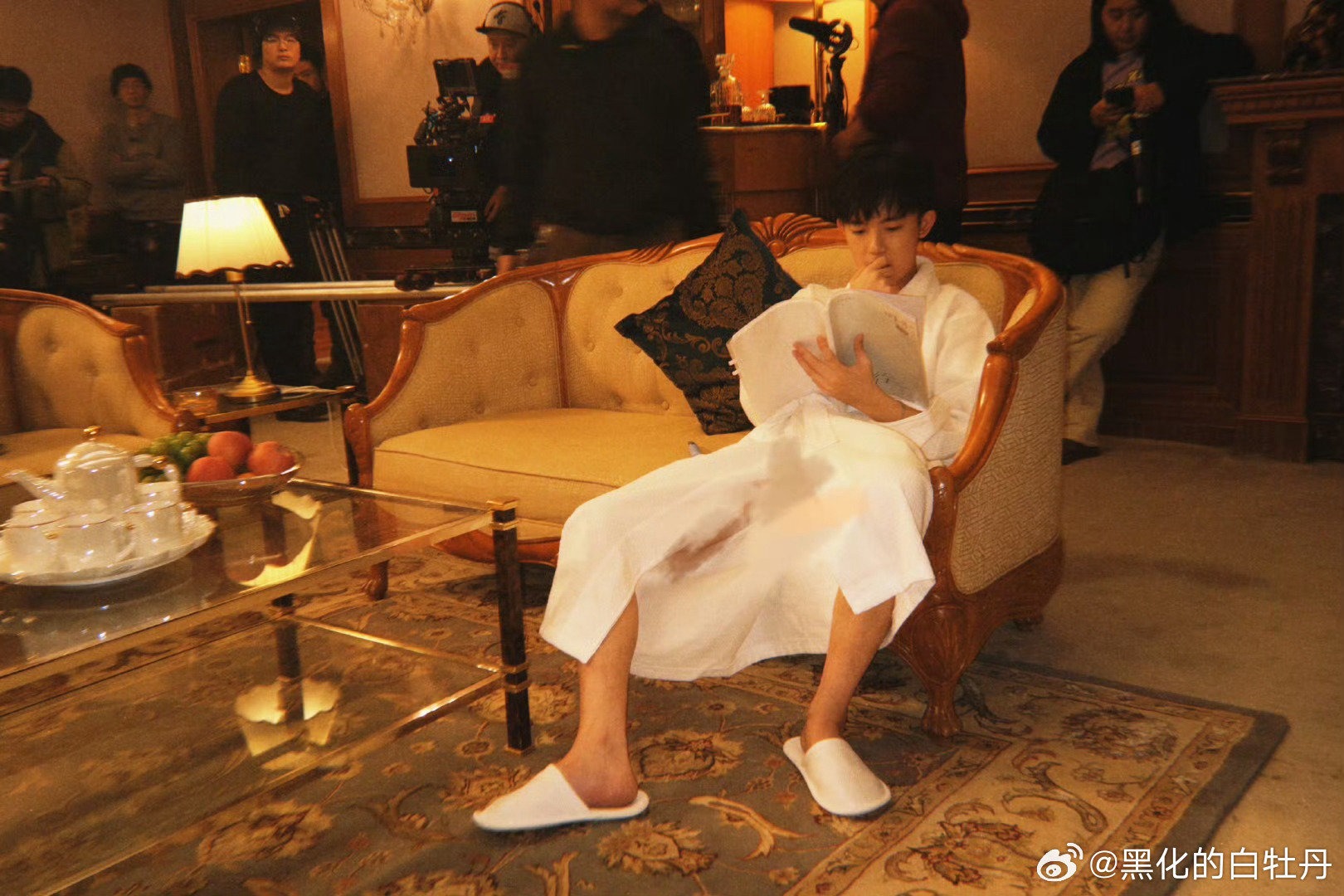 Nam diễn viên đang quậy tung Cbiz: Dám đưa loạt sao hạng A