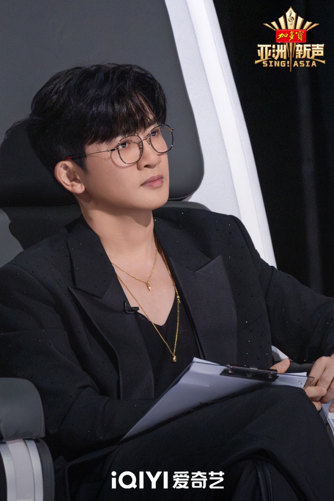 Bán kết 2 Sing! Asia: Phương Mỹ Chi ghi tỷ số sốc, 1 giám khảo quyết không vote cho đại diện Việt Nam!- Ảnh 5. Bán kết 2 Sing! Asia: Phương Mỹ Chi ghi tỷ số sốc, 1 giám khảo quyết không vote cho đại diện Việt Nam!- Ảnh 5.
