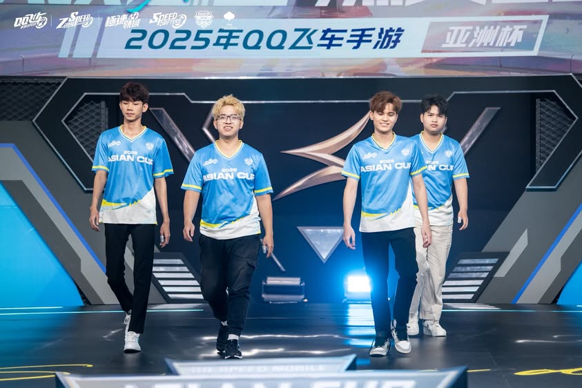 Những cuộc đua tuyệt đối điện ảnh của đội tuyển ZingSpeed Mobile Việt Nam tại Asian Cup 2025- Ảnh 1.