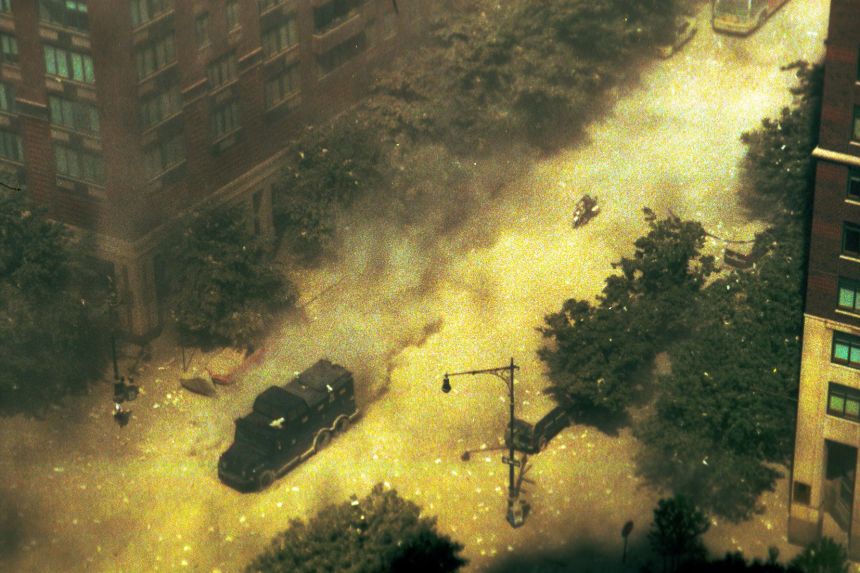 24 năm sau thảm kịch 11/9, những thước phim lần đầu được công bố khiến cả thế giới bàng hoàng- Ảnh 1. 24 năm sau thảm kịch 11/9, những thước phim lần đầu được công bố khiến cả thế giới bàng hoàng- Ảnh 1.