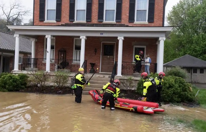 Bão lớn càn quét nước Mỹ, ít nhất 21 người thiệt mạng- Ảnh 1.