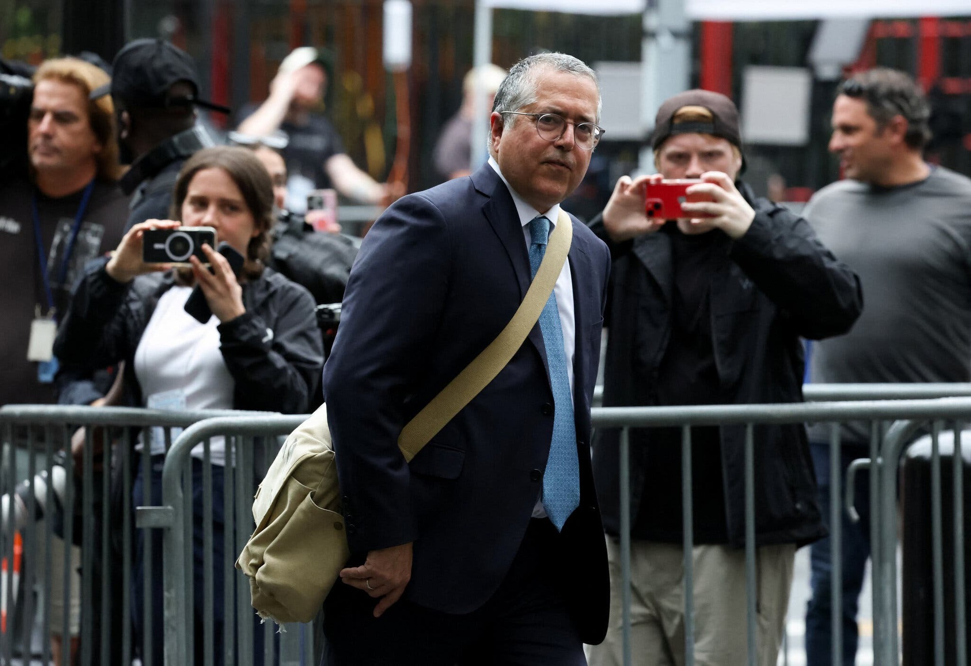 Chấn động: “Ông trùm tội tình dục” Diddy được tuyên trắng án các tội nghiêm trọng nhất!- Ảnh 2.