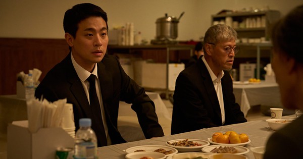 Quá nể phim Hàn mới ra mắt đã lãi gấp 37 lần, 157 quốc gia mòn mỏi đợi ngày chiếu là hiểu đẳng cấp 30 Quá nể phim Hàn mới ra mắt đã lãi gấp 37 lần, 157 quốc gia mòn mỏi đợi ngày chiếu là hiểu đẳng cấp 03 1758606948270 1758606948706374382434 116 0 1163 2000 crop 17586073776461752452864jpg