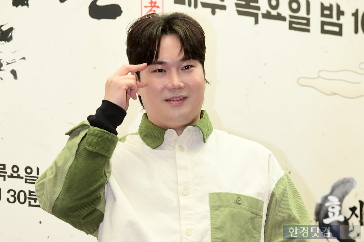 Lừa đảo 1 tỷ, quấy rối tình dục, nam ca sĩ nay nhận kết đắng- Ảnh 1.