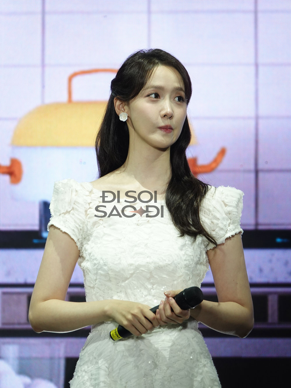 Fan meeting Yoona (SNSD) tại Việt Nam: Nữ thần đội nón lá chuẩn “dâu Việt”, quyết chưa ăn phở chưa về Hàn!- Ảnh 3.