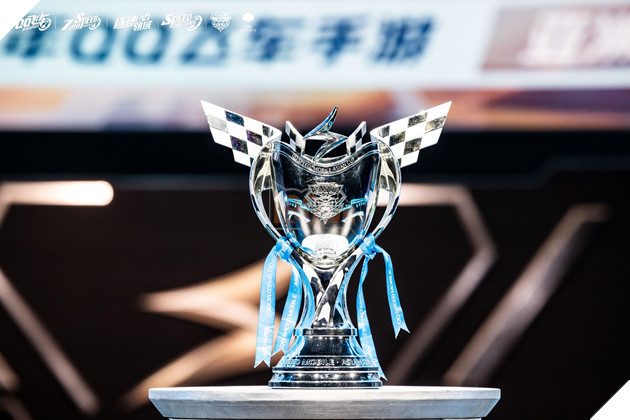 Doi Tuyen Viet Nam Tai Asian Cup 2025: Ky Vong Va Quyet Tam Cua The He Moi, Thap Sang Duong Dua Chau A 4 Chiếc cúp vô địch Asian Cup 2025 - mục tiêu cao nhất của đội tuyển ZingSpeed Mobile Việt Nam