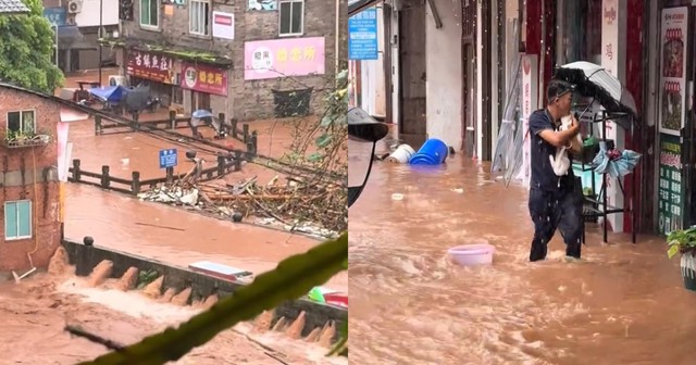 Cảnh tượng nghẹt thở trong trận lũ lịch sử tại Trung Quốc: Xe cộ, vật nuôi bị trôi như lá, hơn 10.000 người sơ tán- Ảnh 3. Cảnh tượng nghẹt thở trong trận lũ lịch sử tại Trung Quốc: Xe cộ, vật nuôi bị trôi như lá, hơn 10.000 người sơ tán- Ảnh 3.