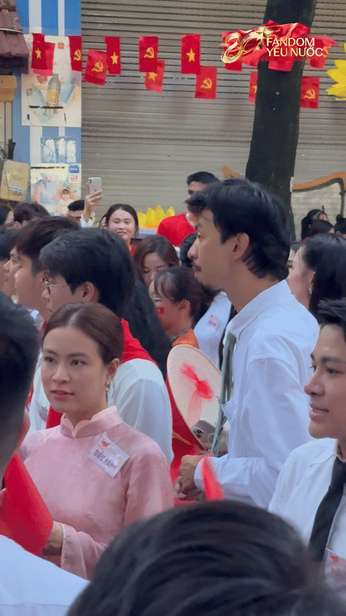 Hoàng Thùy Linh - Đen Vâu dính kè kè nhau, có phản ứng lạ hậu công khai- Ảnh 5.