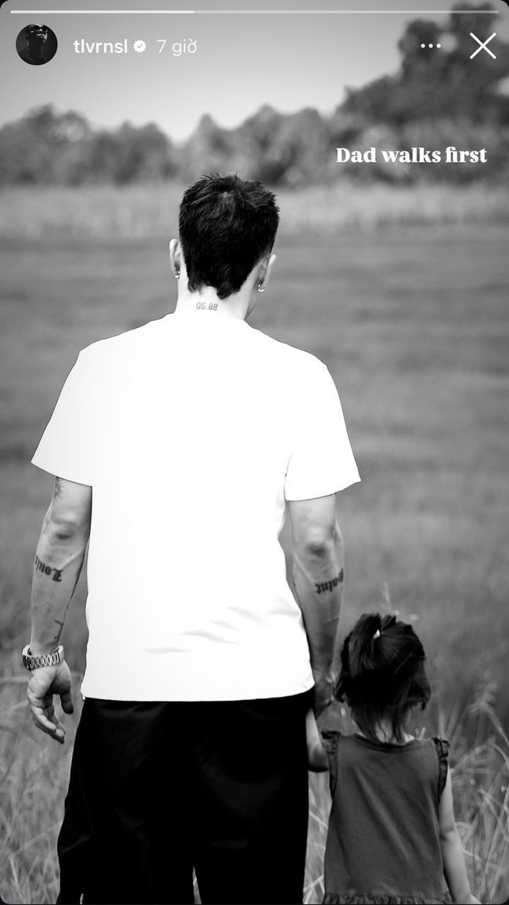 Loạt động thái lạ của Tóc Tiên trước nghi vấn rạn nứt với Hoàng Touliver- Ảnh 7. Loạt động thái lạ của Tóc Tiên trước nghi vấn rạn nứt với Hoàng Touliver- Ảnh 7.